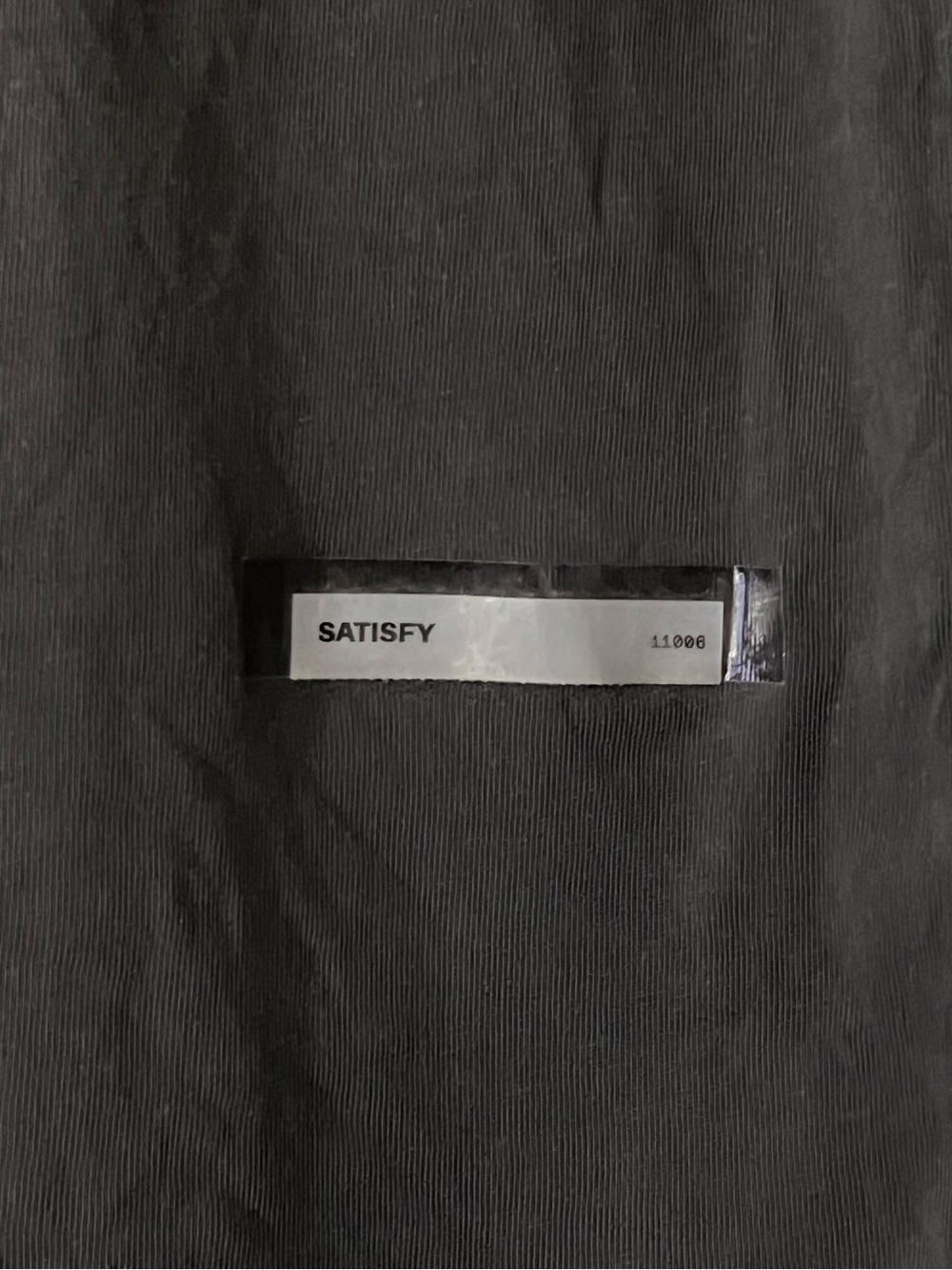 Satisfy Running MothTech T - Picture 3 of 4